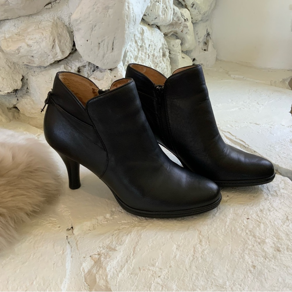 Sofft bootie